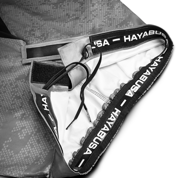 Hayabusa Hexagon Fight Shorts - Grau