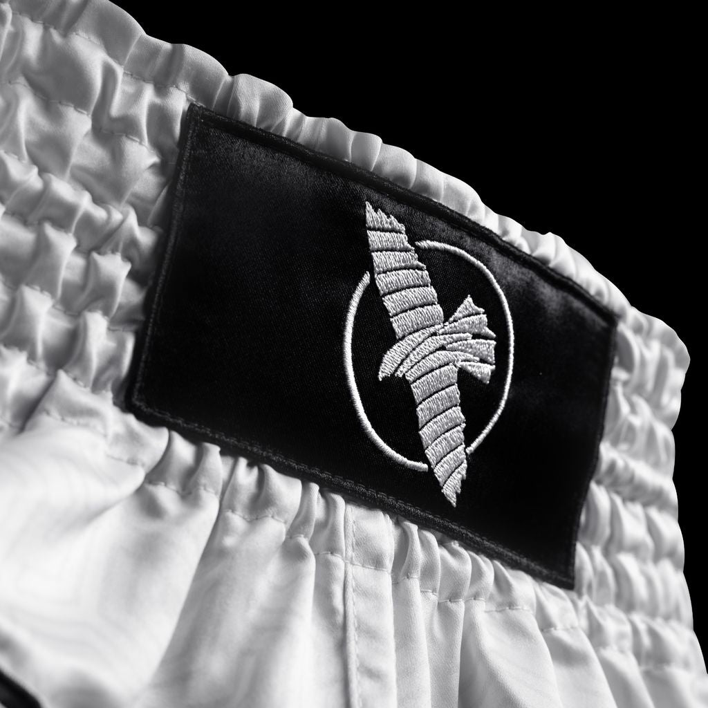 Hayabusa Core Muay Thai Shorts - Weiß
