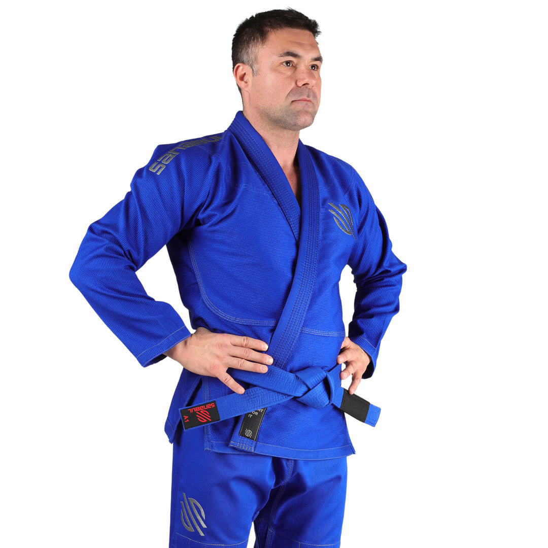 Sanabul Essential Leichtgewicht Brasilianisches Jiu Jitsu Gi - Vorverkleinert Baumwolle - IBJJF genehmigt - Blau