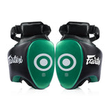 Fairtex Ultra Lite Thigh Pad - TP5 - Schwarz / Grün