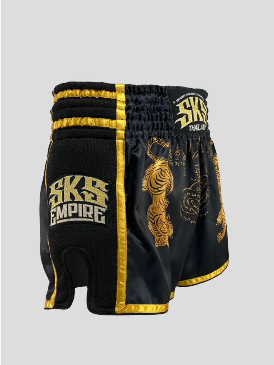 SKS Muay Thai Shorts Sakyant “Tiger” - Schwarz / Gold