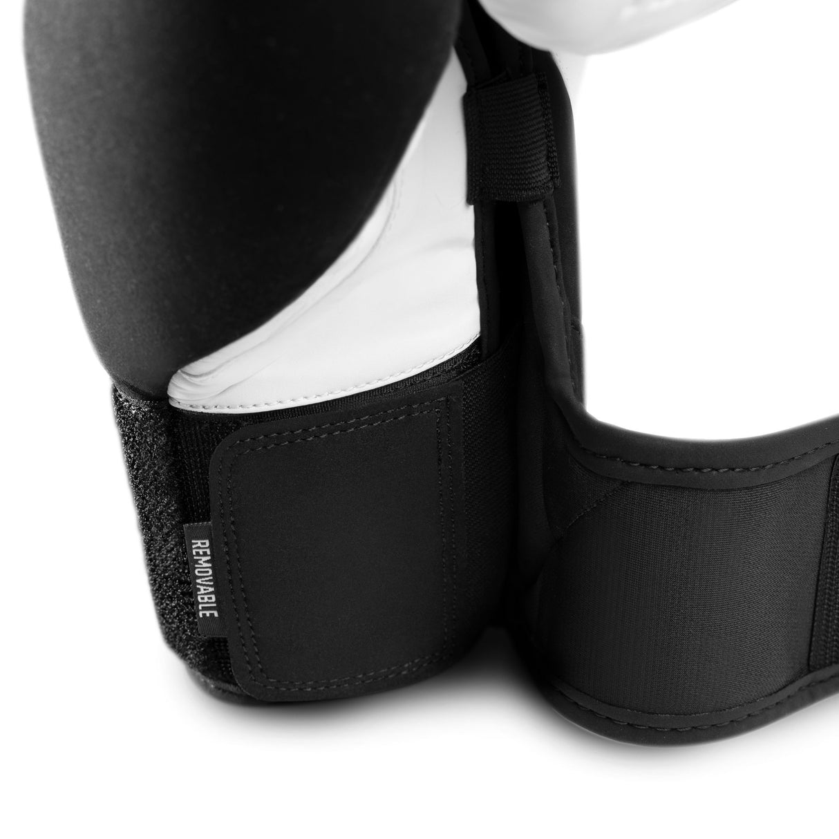 Hayabusa T360 Boxhandschuhe - Weiß/Schwarz