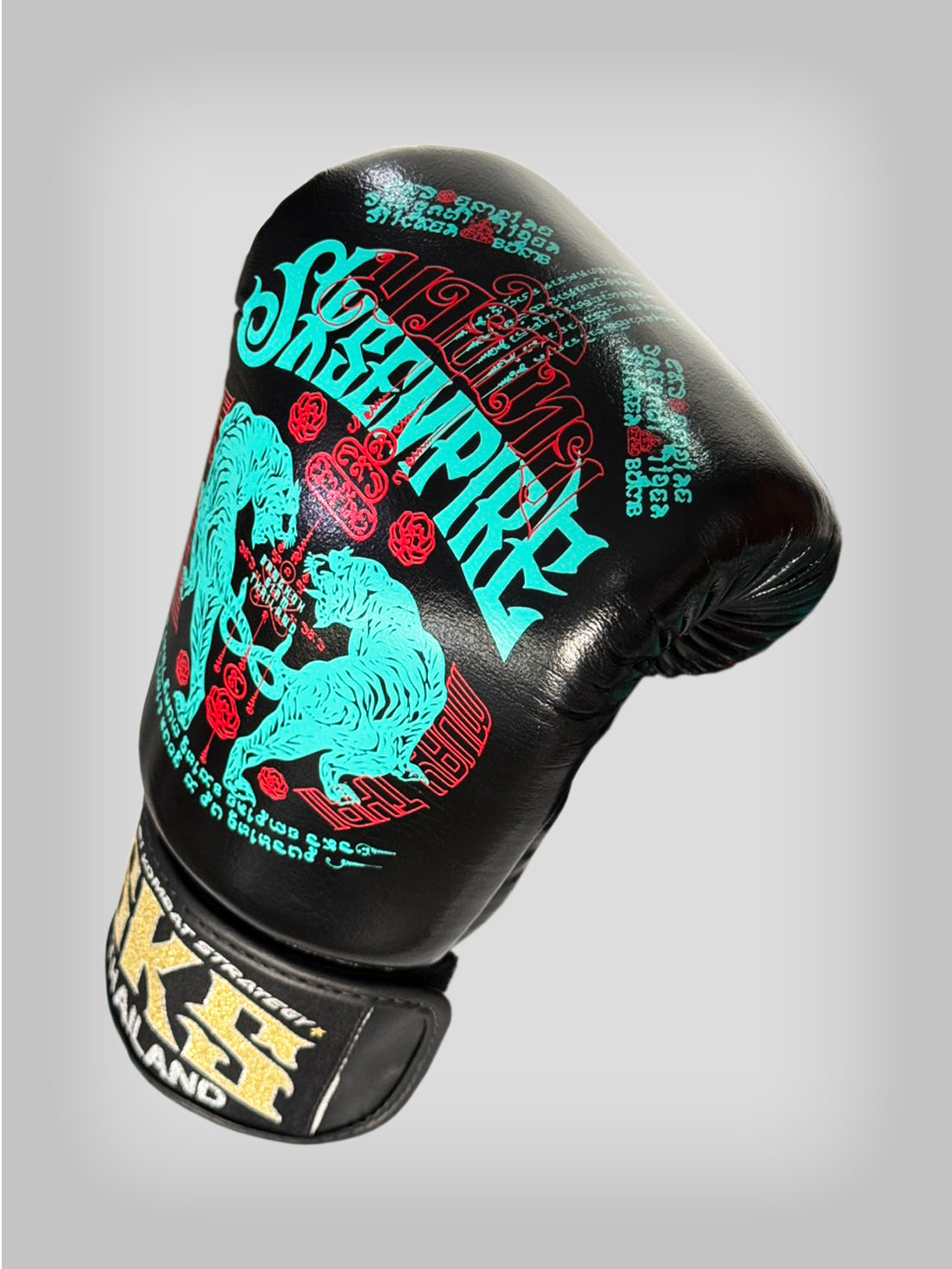 SKS Empire Boxhandschuhe - Sak Yant - Stickerbomb - Schwarz / Blau