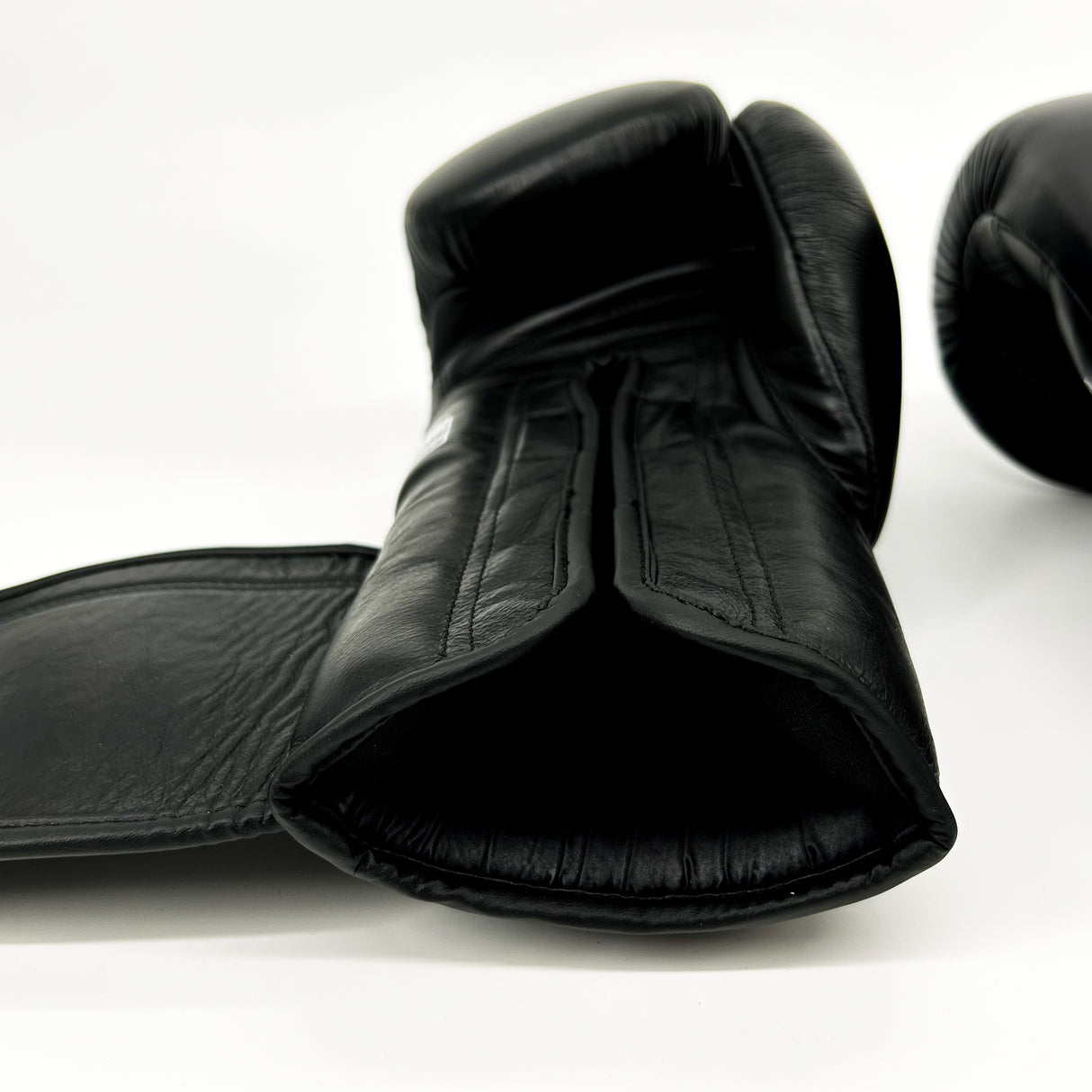 Danger Avatar Boxhandschuhe - Echt Leder - Schwarz
