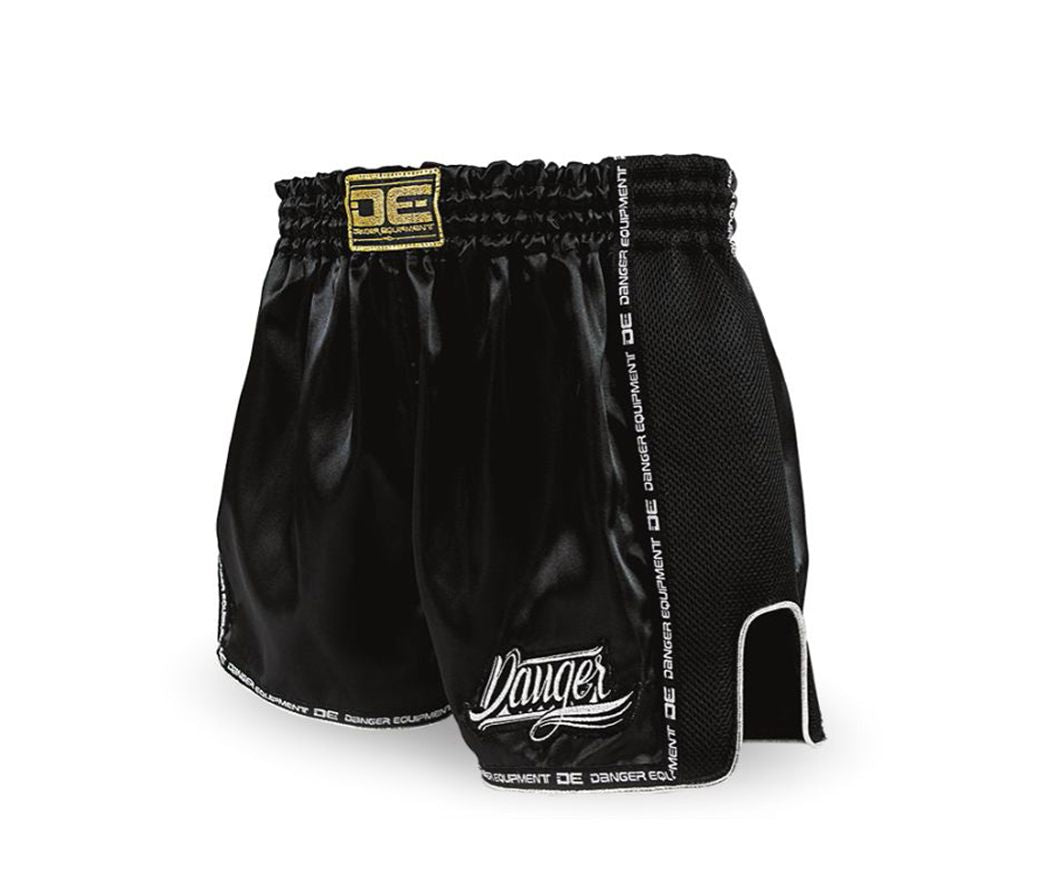 Danger Muay Thai Shorts Low Waist - Satin - schwarz
