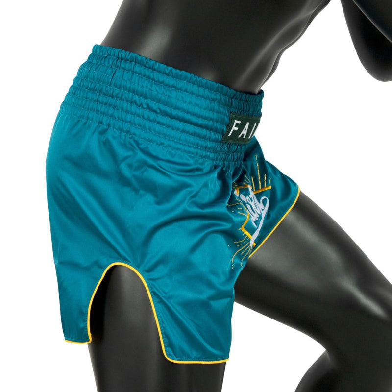 Fairtex BS1907 Muay Thai Shorts - Focus - Grün