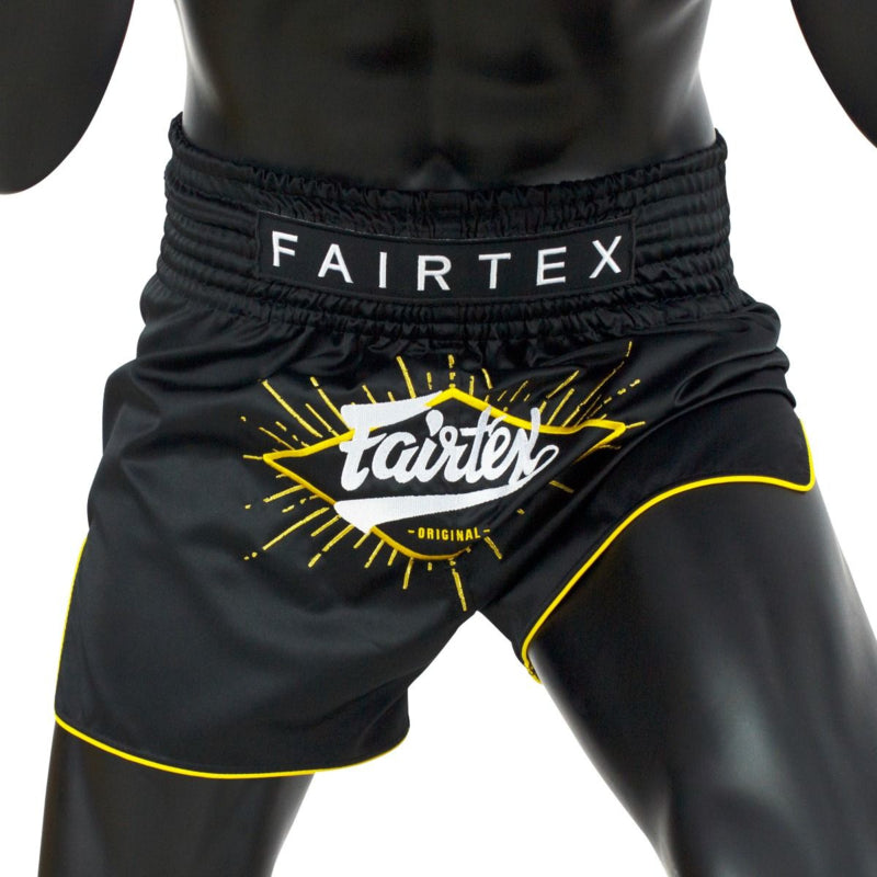 Fairtex BS1903 Muay Thai Shorts - Focus - Schwarz