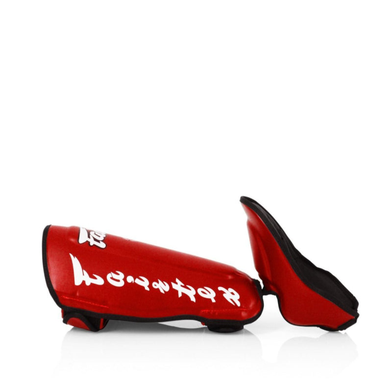 Fairtex SP7 Twister - abnehmbare Fuß- und Schienbeinschoner - Rot