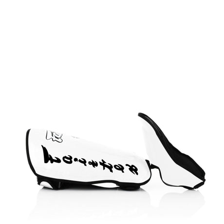 Fairtex SP7 Twister - abnehmbare Fuß- und Schienbeinschoner - Weiß