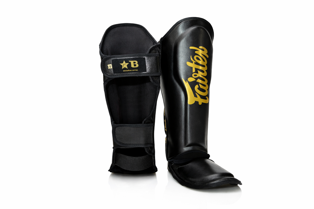 Booster X Fairtex Schienbeinschoner - FXB SG - Schwarz / Gold