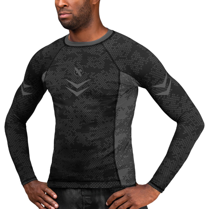 Hayabusa Arrow Ranked Langarm Rashguard - Schwarz