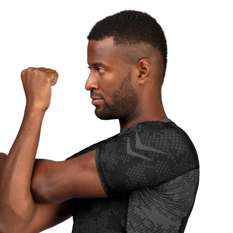 Hayabusa Arrow Ranked Kurzarm Rashguard - Schwarz