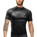 Hayabusa Geo Kurzarm Rashguard - Schwarz / Grau