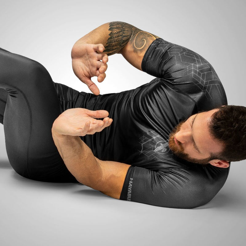 Hayabusa Geo Kurzarm Rashguard - Schwarz / Grau