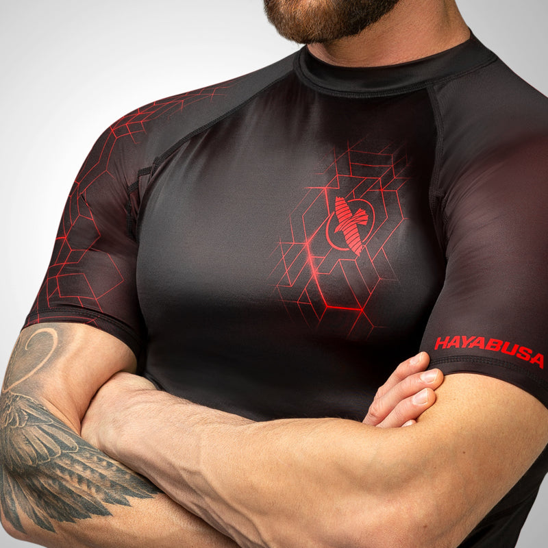 Hayabusa Geo Kurzarm Rashguard - Schwarz / Rot