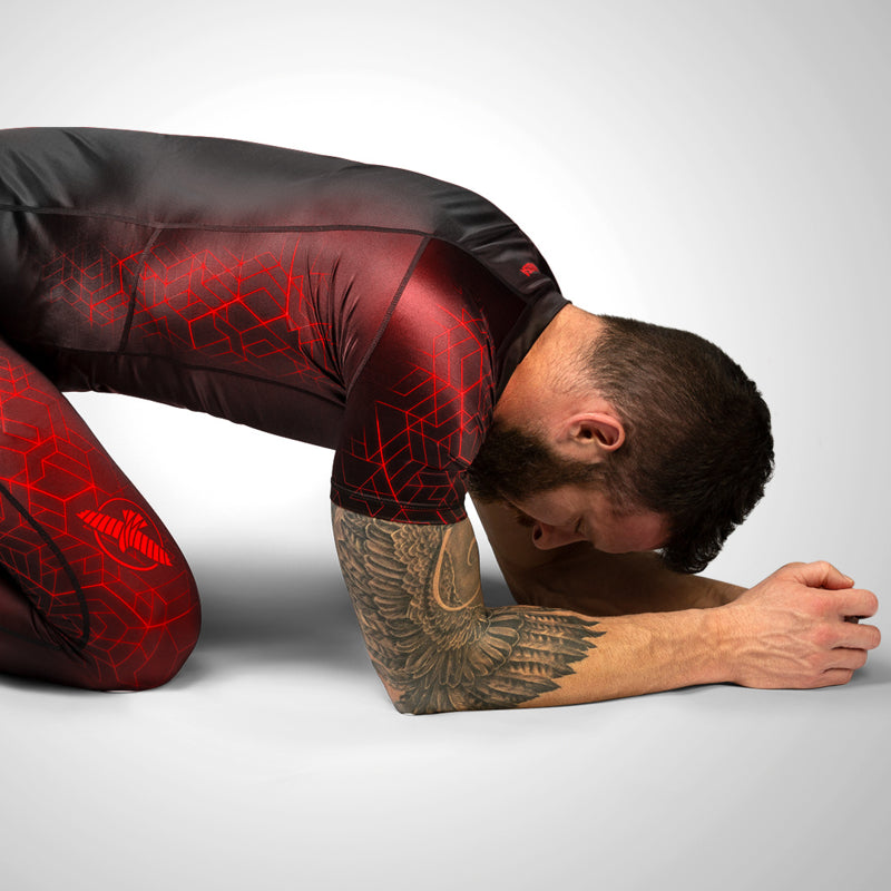 Hayabusa Geo Kurzarm Rashguard - Schwarz / Rot