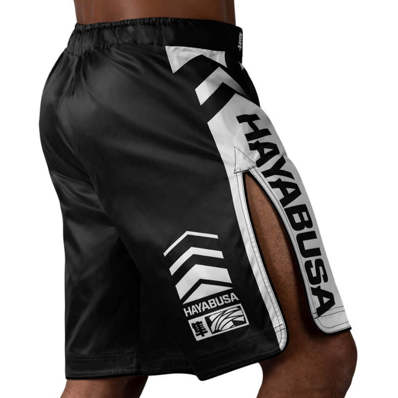 Hayabusa Icon Fight Shorts - Schwarz / Weiß
