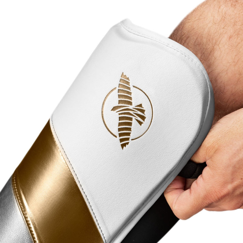 Hayabusa T3 Full-Back Schienbeinschoner - Weiß / Gold