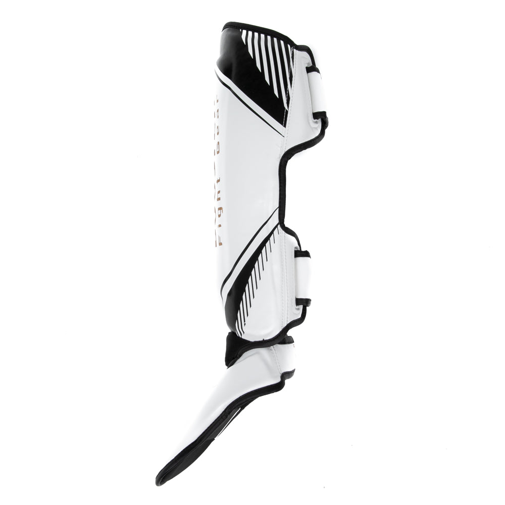 Booster Schienbeinschoner - Bangkok Serie 2 - Weiß / Schwarz