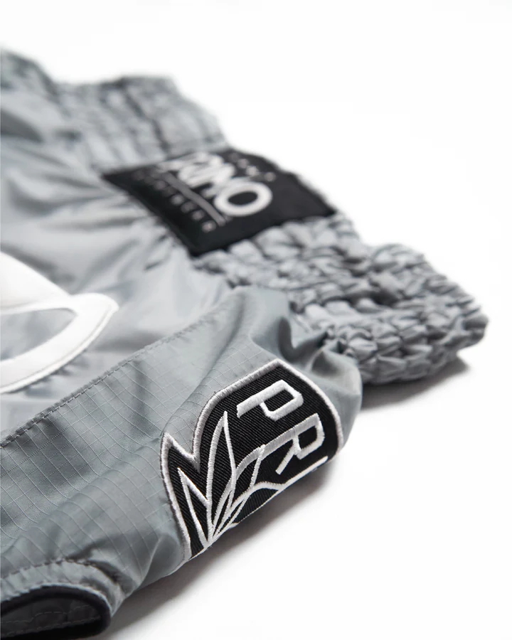 Primo Muay Thai Shorts - Super Nylon - Hammerhead Grau