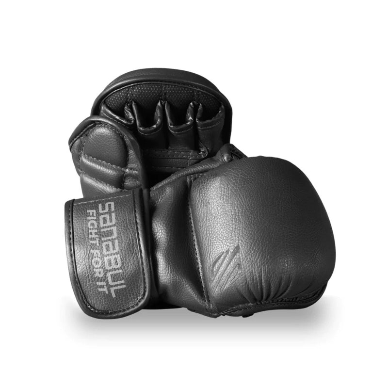 Sanabul Battle Forged MMA 7 oz Handschuhe - Schwarz